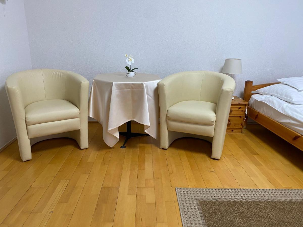 Part Cafe Residence Dunakeszi Ngoại thất bức ảnh