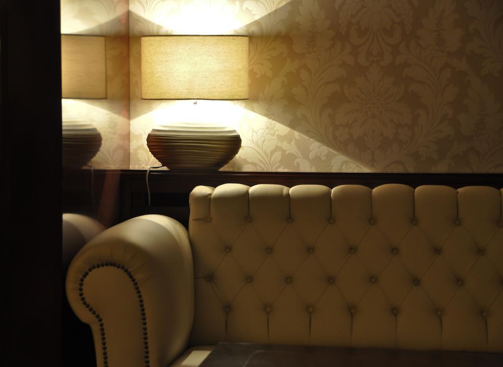 Part Cafe Residence Dunakeszi Ngoại thất bức ảnh
